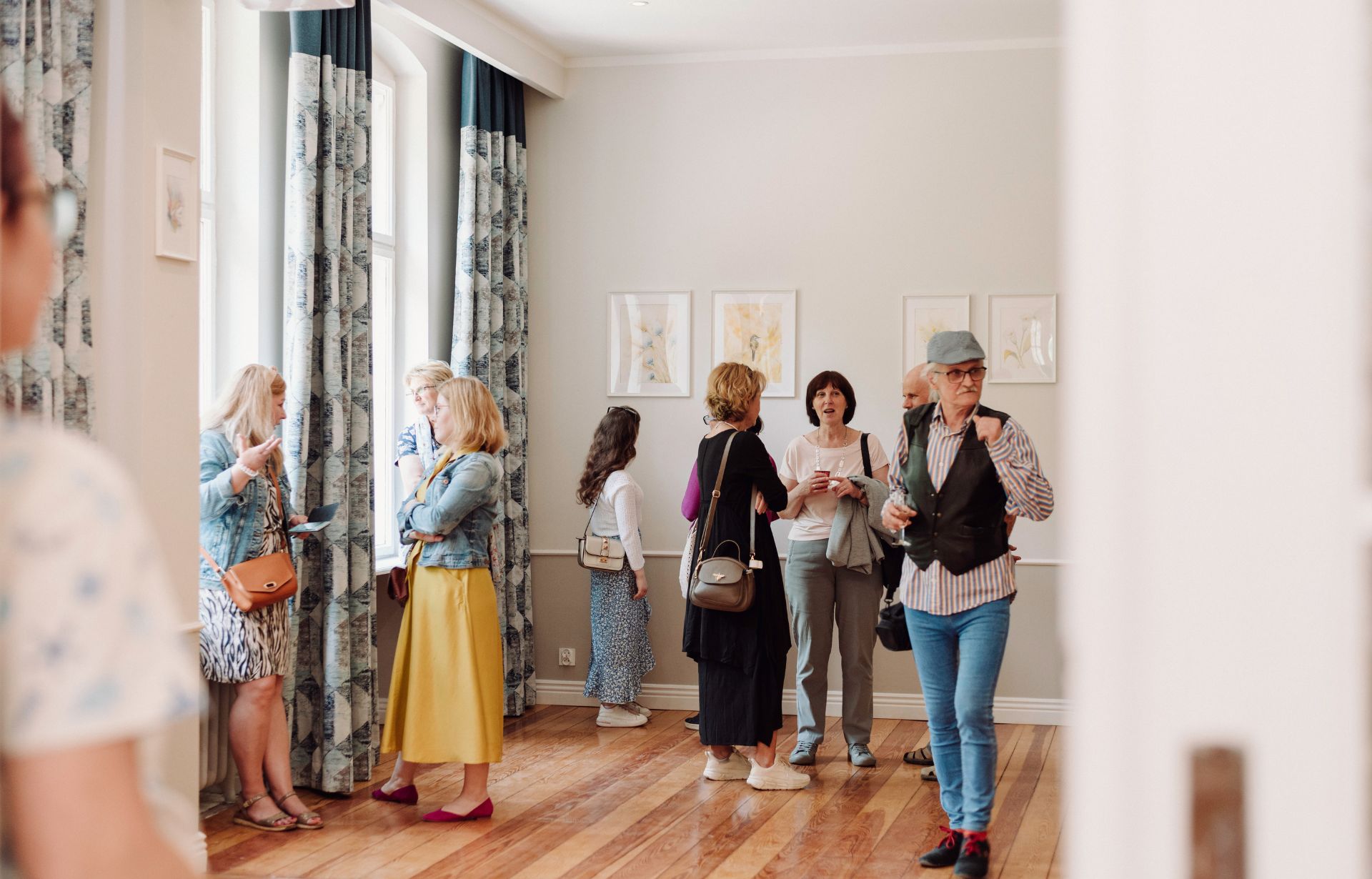 Relacja po Wernisażu Pełnym Dobra (galeria)